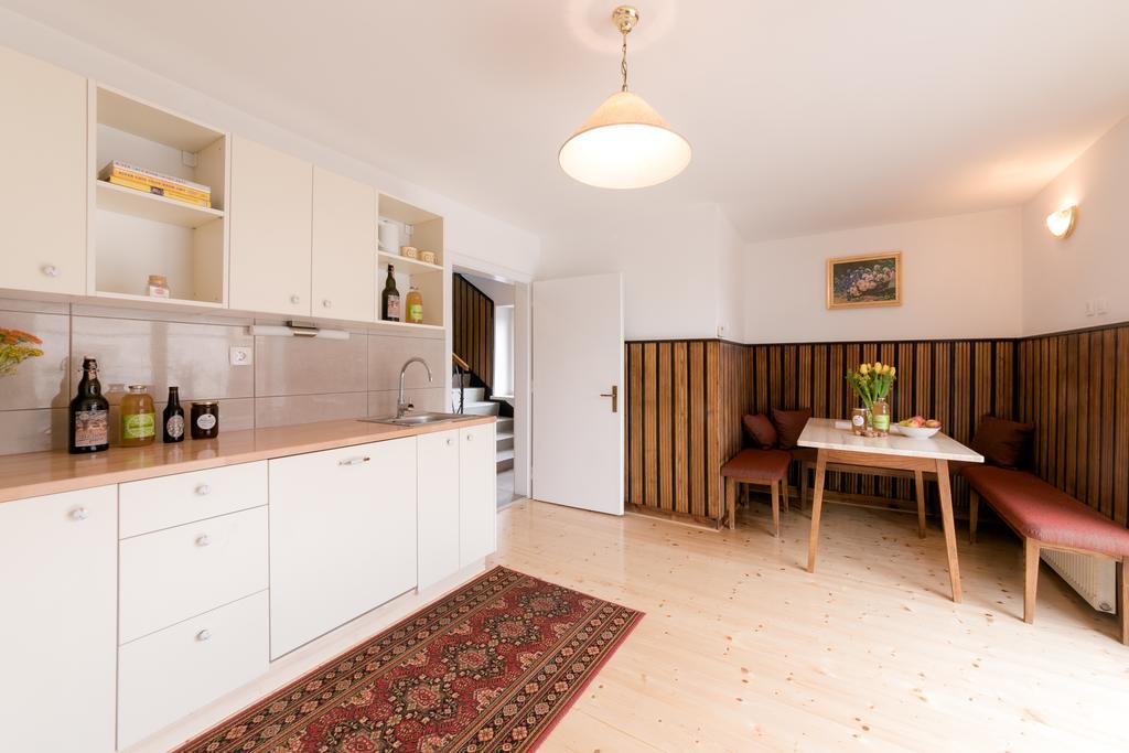 Vila Sejalec Villa Lesce  Kültér fotó